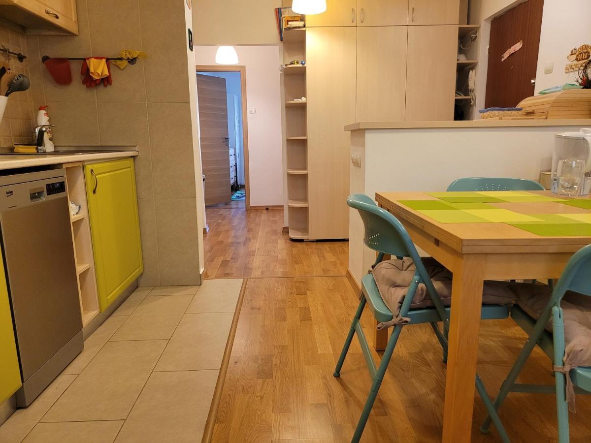 Family Friendly With Kids Room, Quiet And Peaceful Apartament